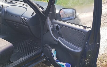 Chevrolet Niva I рестайлинг, 2011 год, 300 000 рублей, 24 фотография
