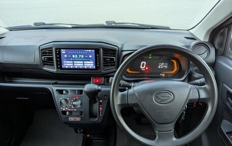 Daihatsu Mira e:S II, 2018 год, 650 000 рублей, 6 фотография