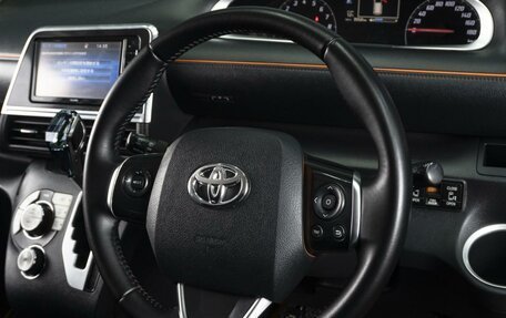 Toyota Sienta II, 2016 год, 1 250 000 рублей, 12 фотография