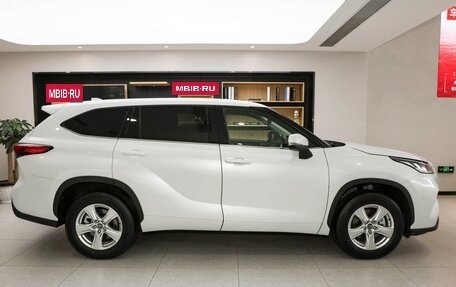 Toyota Highlander, 2026 год, 5 250 000 рублей, 7 фотография