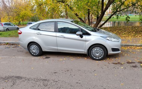 Ford Fiesta, 2015 год, 750 000 рублей, 3 фотография