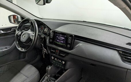 Skoda Rapid II, 2021 год, 1 140 000 рублей, 20 фотография