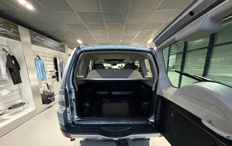 Mitsubishi Pajero IV рестайлинг 2, 2008 год, 1 425 000 рублей, 7 фотография