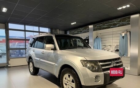 Mitsubishi Pajero IV рестайлинг 2, 2008 год, 1 425 000 рублей, 2 фотография