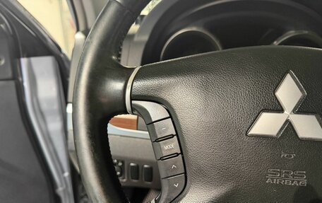 Mitsubishi Pajero IV рестайлинг 2, 2008 год, 1 425 000 рублей, 21 фотография