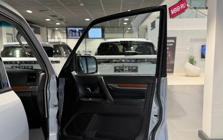 Mitsubishi Pajero IV рестайлинг 2, 2008 год, 1 425 000 рублей, 8 фотография
