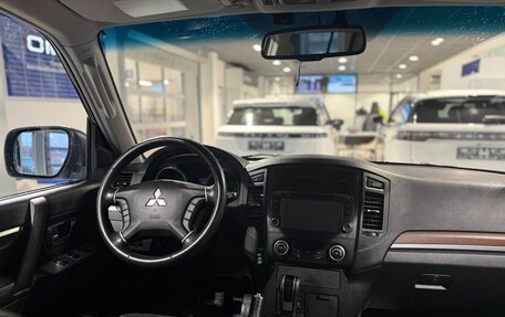 Mitsubishi Pajero IV рестайлинг 2, 2008 год, 1 425 000 рублей, 30 фотография