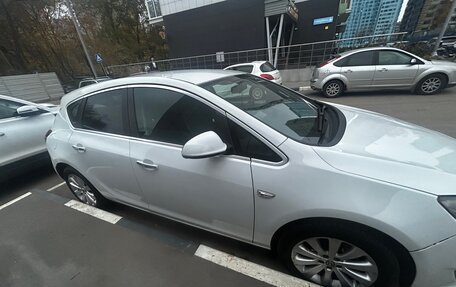 Opel Astra J, 2012 год, 750 000 рублей, 9 фотография