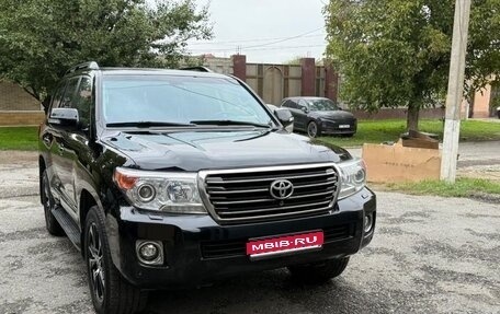 Toyota Land Cruiser 200, 2013 год, 3 350 000 рублей, 1 фотография