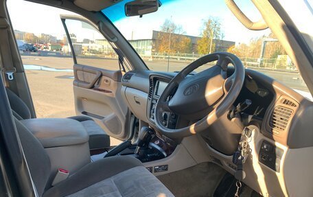 Toyota Land Cruiser 60, 1983 год, 2 200 000 рублей, 5 фотография