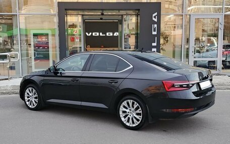 Skoda Superb III рестайлинг, 2021 год, 2 650 000 рублей, 7 фотография
