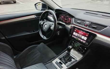 Skoda Superb III рестайлинг, 2021 год, 2 650 000 рублей, 14 фотография