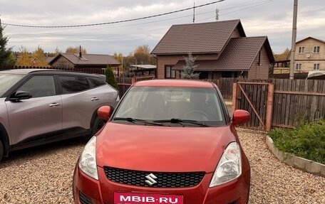 Suzuki Swift IV рестайлинг, 2012 год, 800 000 рублей, 2 фотография