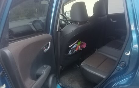 Honda Fit III, 2012 год, 900 000 рублей, 8 фотография
