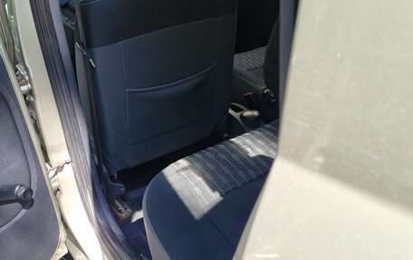 Renault Logan I, 2013 год, 440 000 рублей, 14 фотография