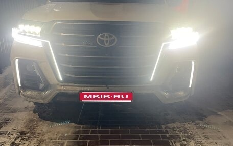 Toyota Land Cruiser 200, 2014 год, 4 750 000 рублей, 10 фотография