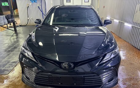 Toyota Camry, 2023 год, 3 800 000 рублей, 1 фотография