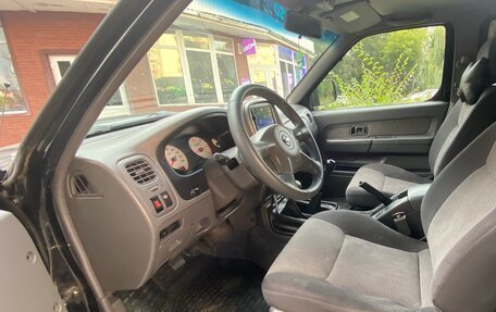 Nissan NP300, 2013 год, 1 550 000 рублей, 25 фотография