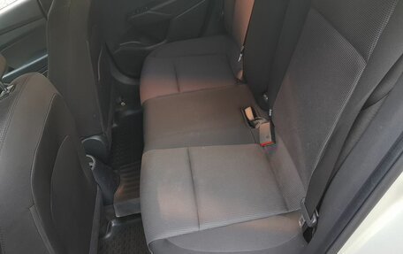Hyundai Solaris II рестайлинг, 2019 год, 1 299 000 рублей, 22 фотография