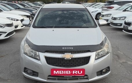 Chevrolet Cruze II, 2010 год, 689 000 рублей, 2 фотография