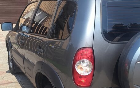 Chevrolet Niva I рестайлинг, 2012 год, 510 000 рублей, 10 фотография