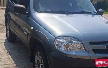 Chevrolet Niva I рестайлинг, 2012 год, 510 000 рублей, 4 фотография