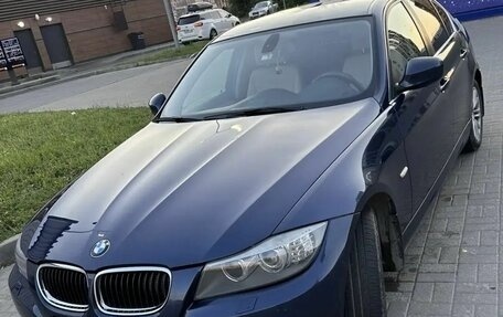 BMW 3 серия, 2011 год, 1 350 000 рублей, 19 фотография