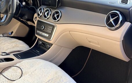 Mercedes-Benz GLA, 2019 год, 3 100 000 рублей, 8 фотография