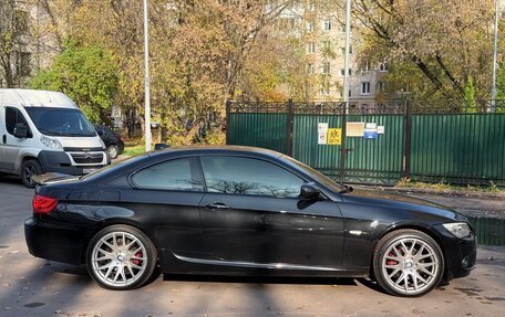 BMW 3 серия, 2011 год, 1 900 000 рублей, 4 фотография
