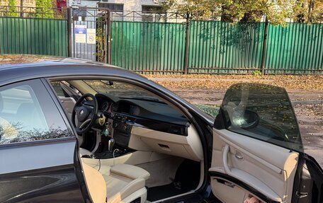 BMW 3 серия, 2011 год, 1 900 000 рублей, 12 фотография