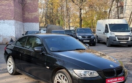 BMW 3 серия, 2011 год, 1 900 000 рублей, 3 фотография