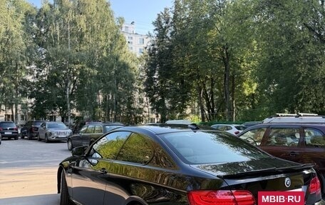 BMW 3 серия, 2011 год, 1 900 000 рублей, 19 фотография