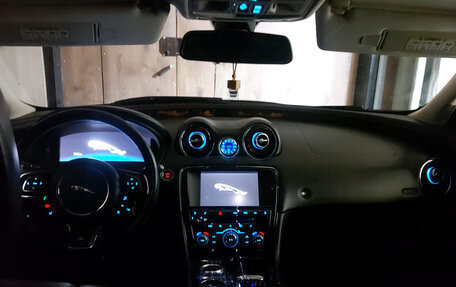 Jaguar XJ IV (X351), 2012 год, 1 950 000 рублей, 9 фотография