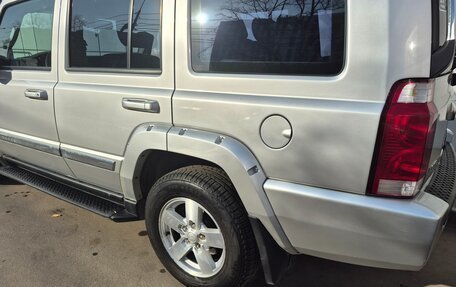 Jeep Commander, 2007 год, 1 400 000 рублей, 9 фотография