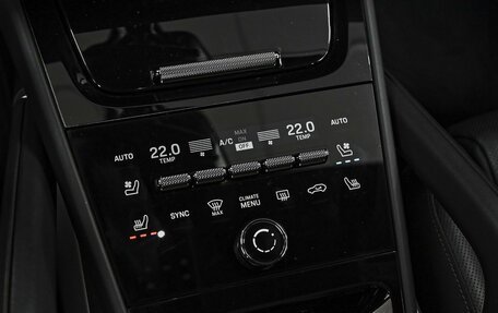 Porsche Cayenne III, 2024 год, 16 350 000 рублей, 16 фотография