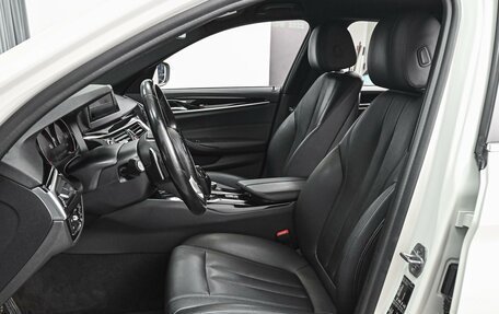 BMW 5 серия, 2018 год, 2 588 000 рублей, 10 фотография