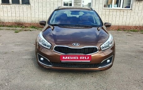 KIA cee'd III, 2017 год, 840 000 рублей, 2 фотография