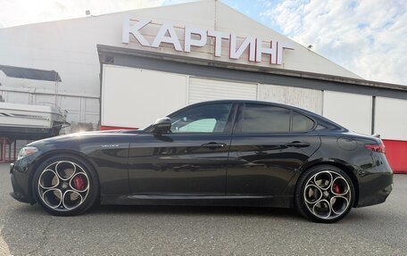 Alfa Romeo Giulia II, 2022 год, 5 000 000 рублей, 3 фотография