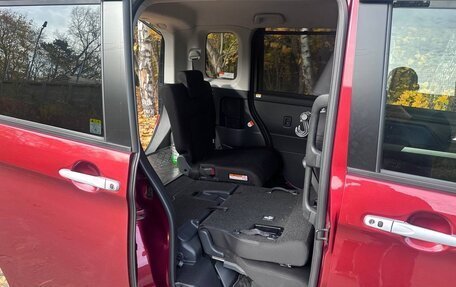 Toyota Roomy I, 2021 год, 1 390 000 рублей, 6 фотография