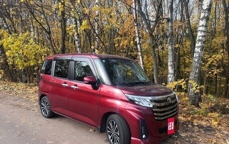 Toyota Roomy I, 2021 год, 1 390 000 рублей, 2 фотография