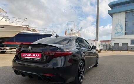 Alfa Romeo Giulia II, 2022 год, 5 000 000 рублей, 6 фотография