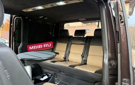 Volkswagen Multivan T5, 2011 год, 2 600 000 рублей, 14 фотография