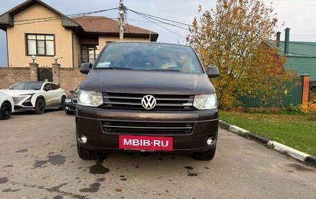 Volkswagen Multivan T5, 2011 год, 2 600 000 рублей, 8 фотография