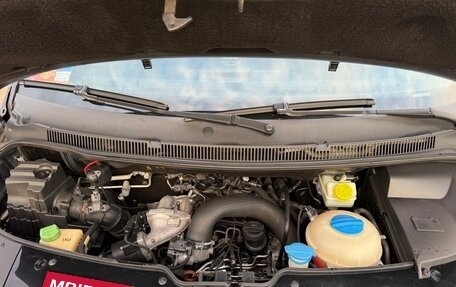 Volkswagen Multivan T5, 2011 год, 2 600 000 рублей, 26 фотография