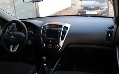 KIA cee'd I рестайлинг, 2010 год, 640 000 рублей, 12 фотография