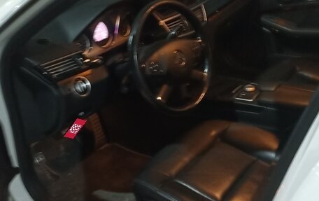 Mercedes-Benz E-Класс, 2010 год, 1 050 000 рублей, 7 фотография