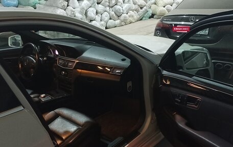 Mercedes-Benz E-Класс, 2010 год, 1 050 000 рублей, 5 фотография