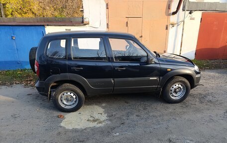Chevrolet Niva I рестайлинг, 2013 год, 450 000 рублей, 5 фотография