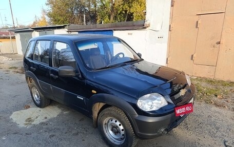 Chevrolet Niva I рестайлинг, 2013 год, 450 000 рублей, 3 фотография