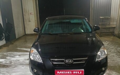 KIA cee'd I рестайлинг, 2008 год, 450 000 рублей, 1 фотография